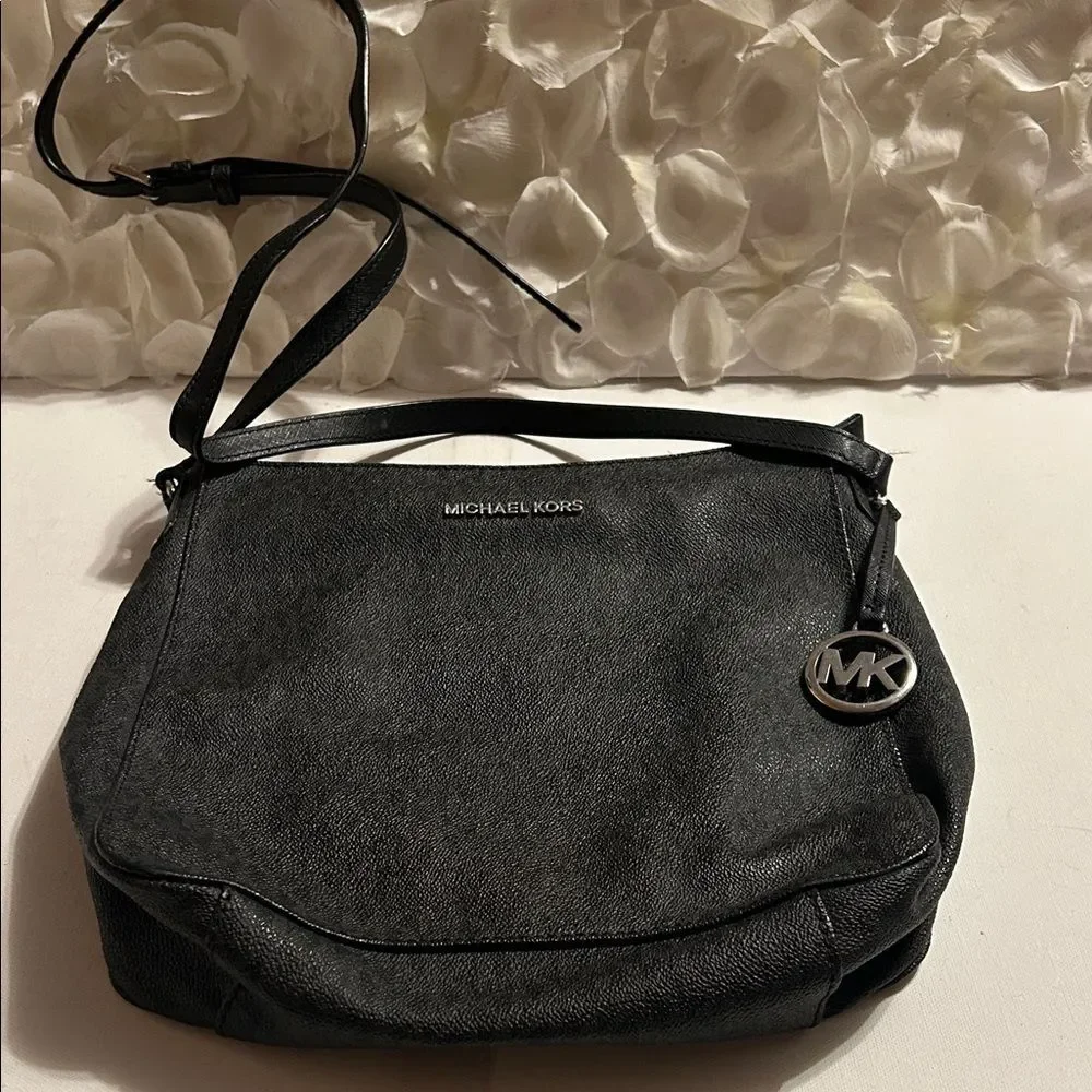 Michael Kors Black Shoulder Bag - Picture 2 of 6
